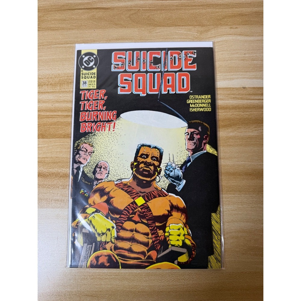 DC Comics Suicide Squad #38‎ Comic Book